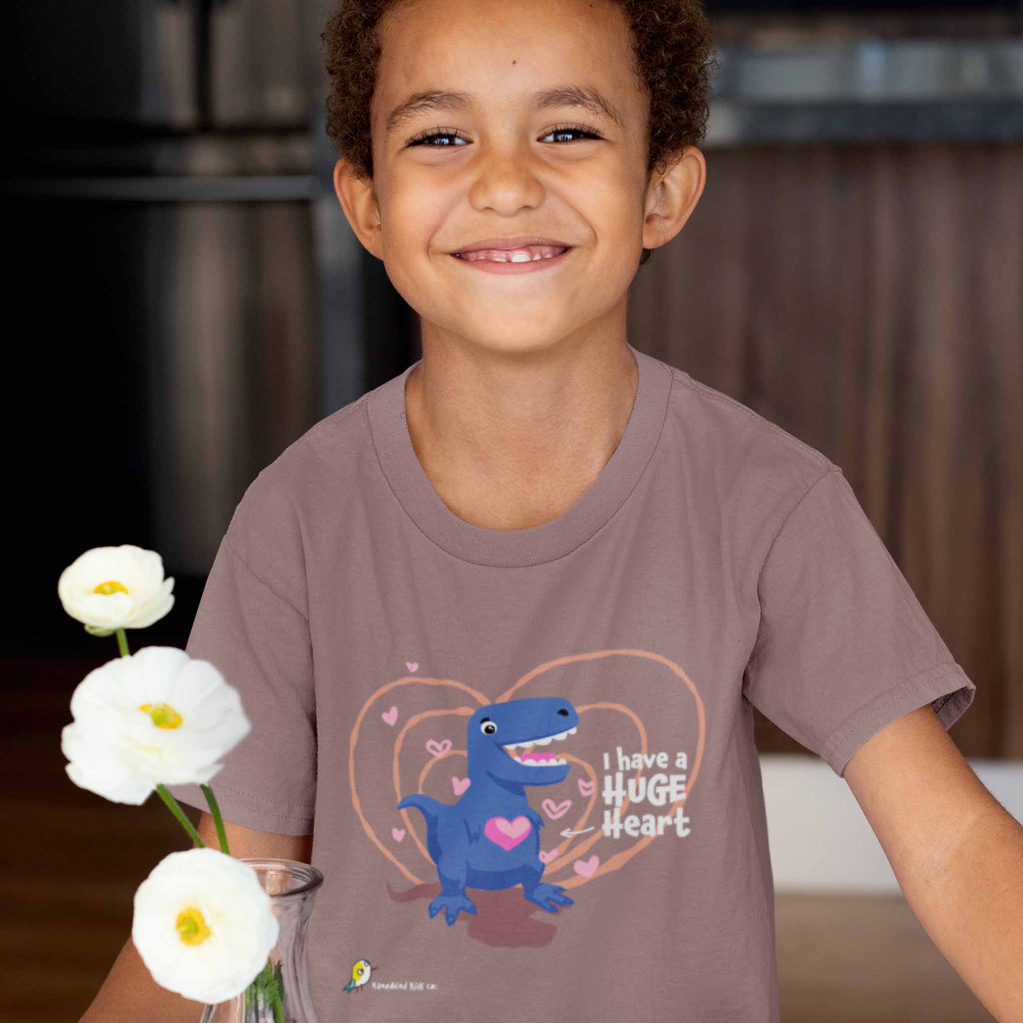 I Have a Huge Heart – t-shirt for healthy emotions - youth sizes